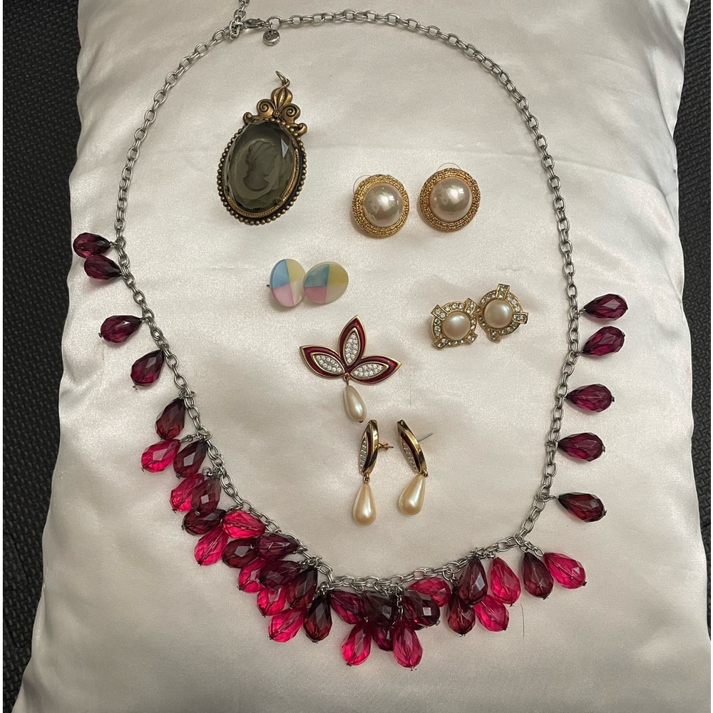 🩷Costume jewelry bundle, loft, Monet and misc
